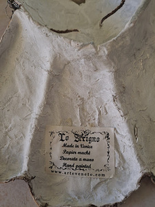 Autoritehtne käsitsi valmistatud Veneetsia mask (2 foto / 2)