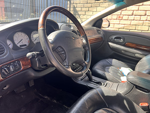 Chrysler 300M 2.7 benz (4 foto / 5)