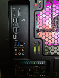 I9 10900K / 64GB DDR4 / 1TB SSD - RTX Asus rog strix PC (3 foto / 4)
