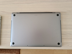 2019 16" i7 MacBook PRO 16GB RAM 512GB SSD (4 foto / 4)