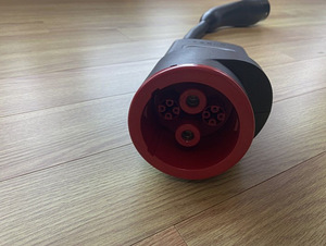 Tesla Model S ja X Chademo adapter (2 foto / 3)