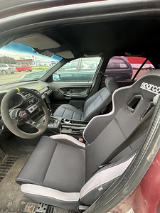 BMW 318is 2.8 (6 foto / 6)