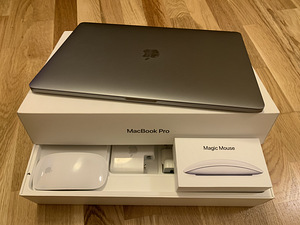 15" Macbook Pro Touchbar (A1707) i7, Radeon pro (4 foto / 4)