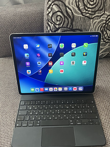 iPad Pro 4th gen 12.9 128 GB (1 foto / 2)