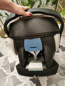 Cybex Aton turvahäll+isofix (3 foto / 4)