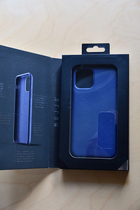 iPhone 11Pro nahast ümbris Mujjo (2 foto / 2)