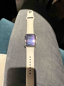 Apple watch 6, GPS 40mm (2 foto / 3)