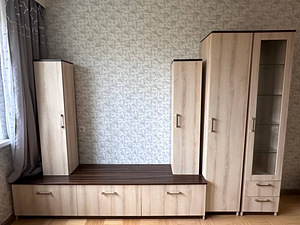 Elutoamööbel (TV alus, seina ja eraldiseisvad kapid) (1 foto / 5)