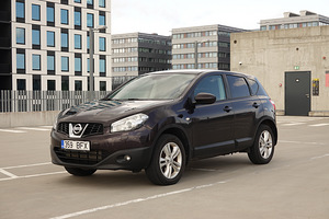 Nissan Qashqai Acenta 4x4 dCi 1.6 R4 96kW (8 foto / 15)