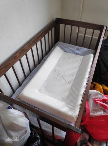 Кроватка с матрацем (фото #3)