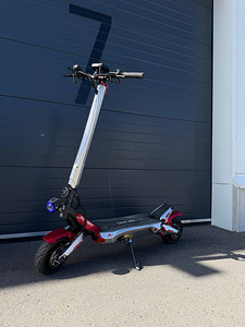 Elektritõukeratas 72V Nanrobot N6 elektriline tõukeratas (9 foto / 9)