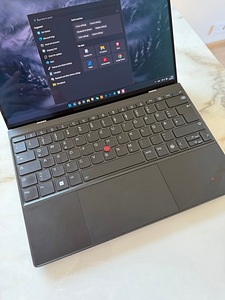 Lenovo Thinkpad Z13 32GB DDR5 1TB 4K Touchscreen (3 foto / 8)