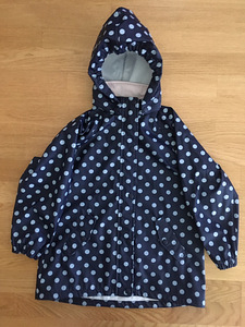 Дождевик (H&M), р-р 122-128 (6-8лет) (3 фото из 5)