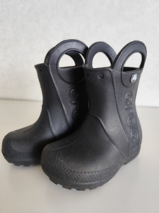 Резиновые сапоги Crocs (1 фото из 2)