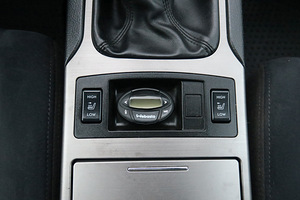 Subaru Outback (7 foto / 15)