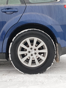 Subaru Outback (10 foto / 15)