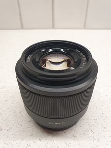 Panasonic 25mm f/1.7 LUMIX G ASPH objektiiv (3 foto / 3)