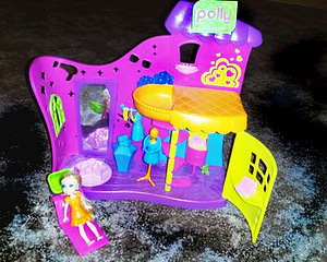 Polly Pocket отличный игровой набор "Салон красоты" (3 фото из 3)