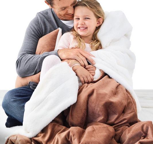 Dormeo Warm Hug теплые яркие комплекты -плед +подушка, новые (фото #7)