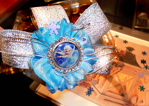 Disney Frozen käsitöö aksessuaarid- kaelakeed, peavõru, uus (2 foto / 10)