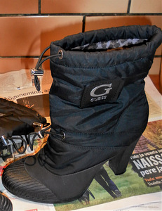 Guess stiilsed mustad saapad, 38 (7 foto / 10)