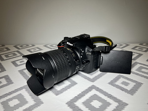 Nikon D5300 + 18-105 + 35 f1.8 (2 foto / 4)
