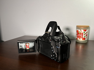 Canon EOS 600D + 18-55mm + kaamera kott (3 foto / 6)