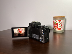 Canon M50 mark II hübriid kaamera + tarvikud (2 foto / 4)