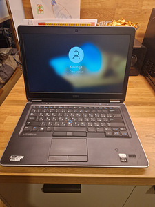 Dell Latitude E7440 sülearvuti (5 foto / 9)