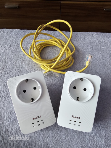 Zyxel elektrivõrgu adapterid 2tk (foto #1)