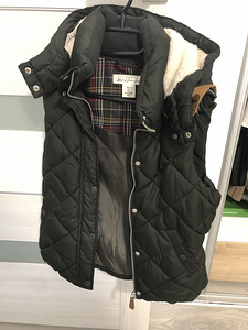 Vest (2 foto / 3)