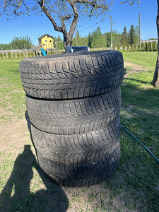 235/65/R17 lamellrehvid (2 foto / 3)