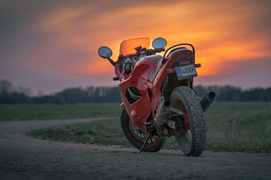 Suzuki GSX600F 63kw 1990aa (2 foto / 5)