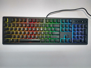 Клавиатура Razer Ornata Chroma с RGB-подсветкой