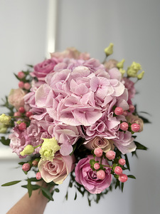 Florist (1 foto / 1)