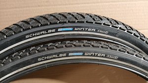 Зимние шины Schwalbe 27.5 x 2.0" 650B (1 фото из 3)