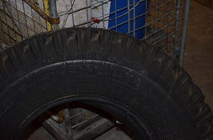 Rehvid UAZ jaoks, uued (1 foto / 2)