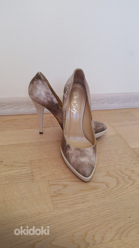 Туфли на высоком каблуке Miss Sixty для женщин, размер 37 (фото #1)