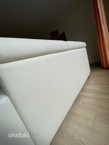 Угловой диван и кровать белая экокожа с ящиком (фото #4)