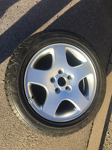 8D0601025C flat five 16x112 - 4tk varurattad - 300 eur (3 foto / 3)