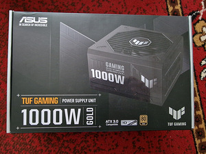 Asus TUF Gaming 1000W Gold (1 foto / 3)