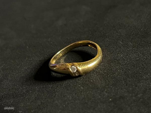Золотое кольцо с бриллиантом 750 проба (№K229) (фото #1)