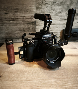 Panasonic LUMIX G9 II Cine Rig – Komplekt LEICA optikaga (2 foto / 2)