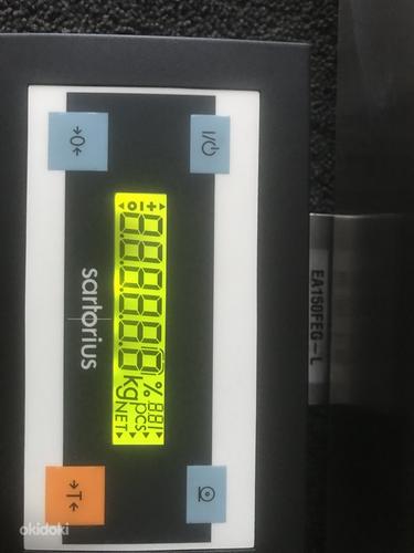 Sartoriuse электронные напольные весы max 150 kg (фото #3)
