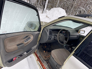 Suzuki Grand Vitara varuosadeks (2 foto / 2)