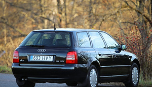 Audi A4 Avant, 1.9D, 81kW (4 foto / 13)