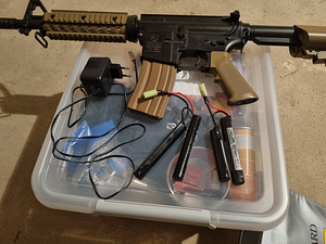 Airsoft relv M4 (3 foto / 4)