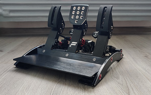 Fanatec ClubSport V3 + Brake Performance Kit (1 foto / 3)