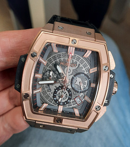 HUBLOT D=45MM (1 фото из 5)