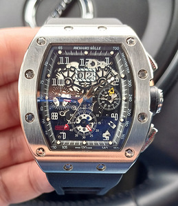 RICHARD MILLE (3 фото из 10)